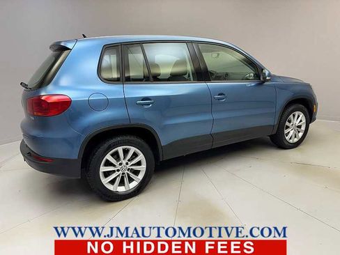 Used 2017 Volkswagen Tiguan Limited w/ Alloy Wheels Package image 5
