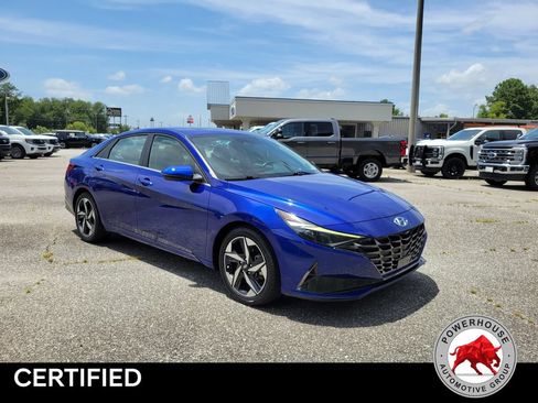 Used 2022 Hyundai Elantra Limited w/ Preferred Accessory Package FWD image 8