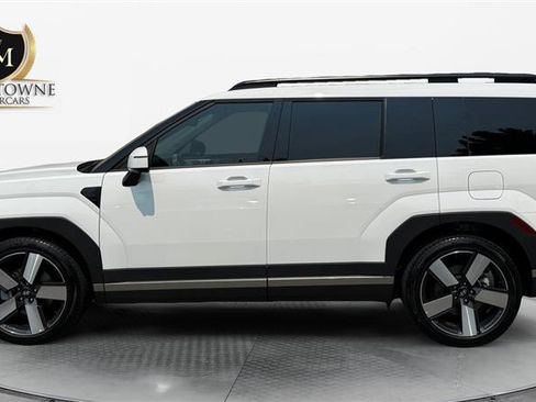 Used 2026 Hyundai Santa Fe Limited FWD image 2