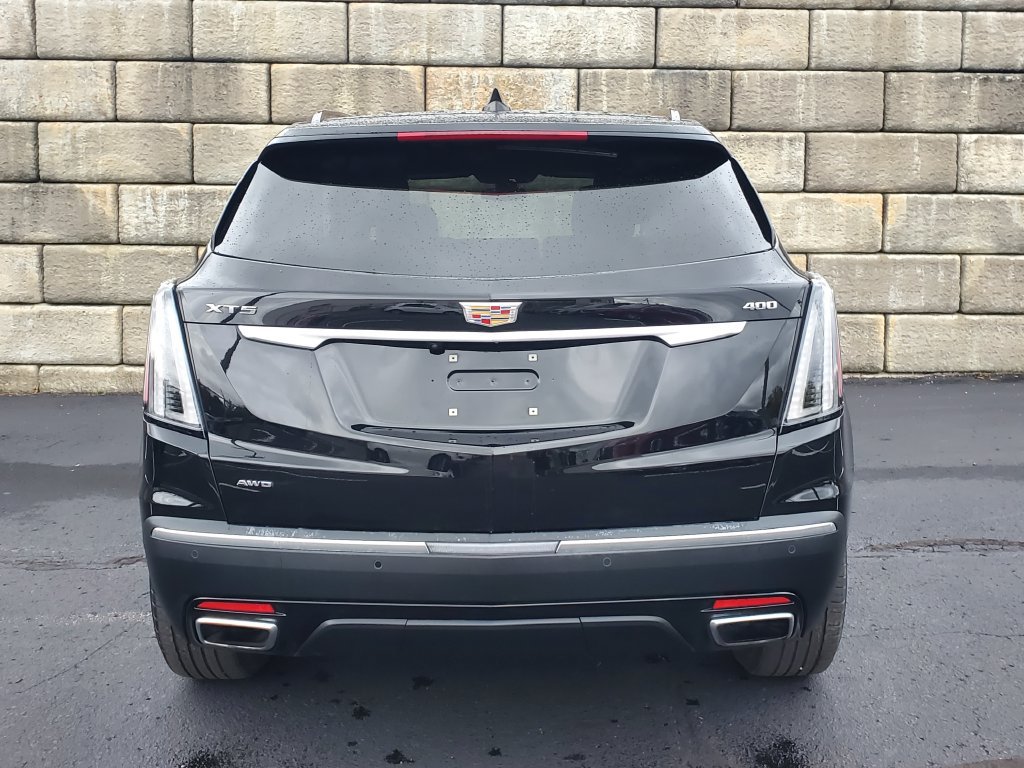 Used 2024 Cadillac XT5 Sportv w/ LPO, Floor Liner Package AWD/4WD image 4