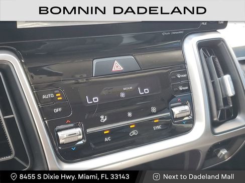 Used 2022 Kia Sorento S image 25