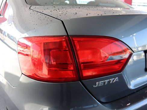 Used 2014 Volkswagen Jetta S image 33