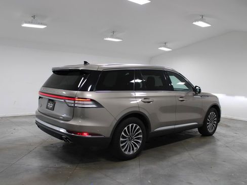 Used 2021 Lincoln Aviator Reserve w/ Equipment Group 201A AWD/4WD image 9