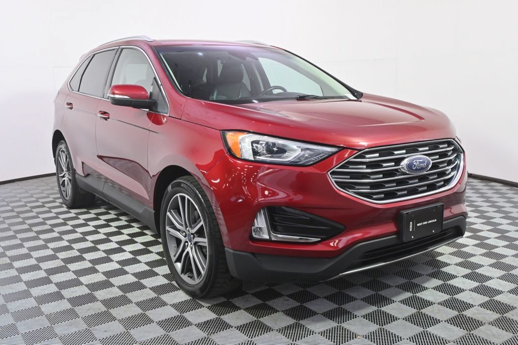 Used 2019 Ford Edge Titanium FWD image 9