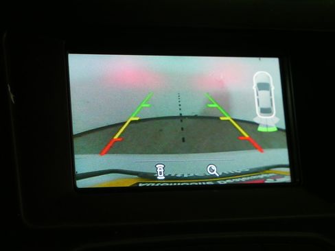 Used 2018 Ford Fusion SE FWD image 33