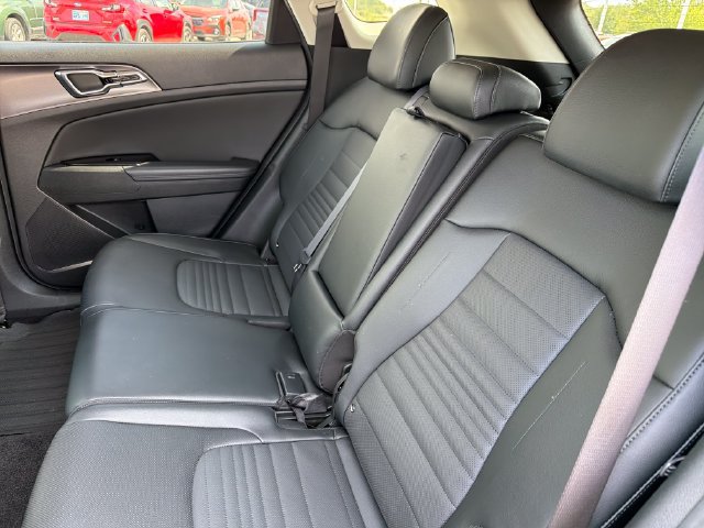 Certified 2023 Kia Sportage SX FWD image 23