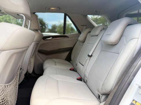Used 2013 Mercedes-Benz ML 350 2WD image 11