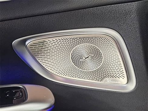 Certified 2025 Mercedes-Benz C 300 4MATIC Sedan image 33