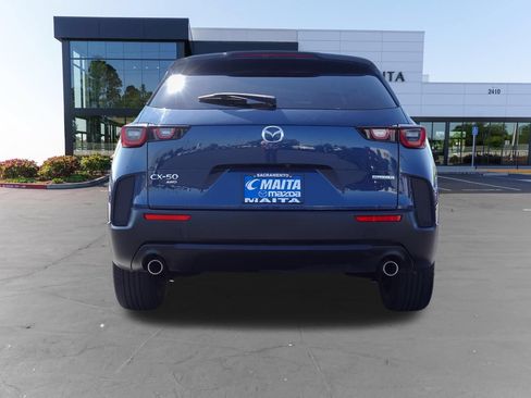 Certified 2025 MAZDA CX-50 AWD 2.5 S w/ Premium Plus Pkg image 5