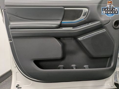 Used 2025 Ford Expedition Max Platinum w/ Stealth Appearance Package AWD/4WD image 8