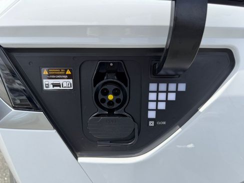 Used 2024 Hyundai Ioniq 5 Limited RWD image 53