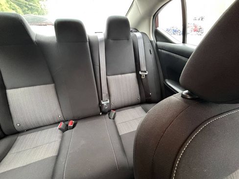 Used 2025 Nissan Sentra SV FWD image 32
