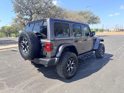 Used 2019 Jeep Wrangler Unlimited Rubicon image 6