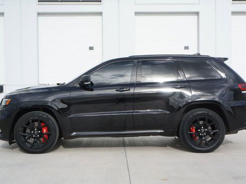 Used 2020 Jeep Grand Cherokee SRT image 7