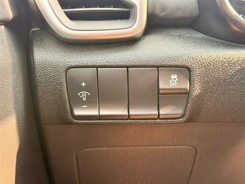 Used 2018 Kia Sportage LX FWD image 15