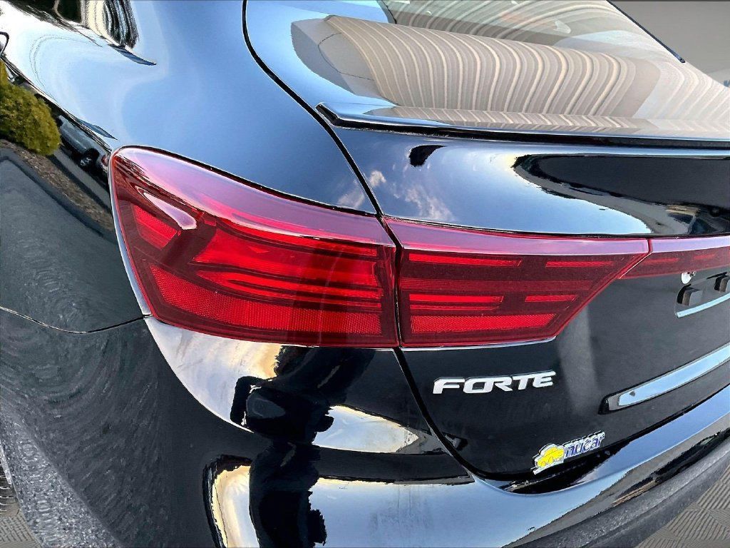 Used 2024 Kia Forte GT-Line w/ GT-Line Premium Package FWD image 34