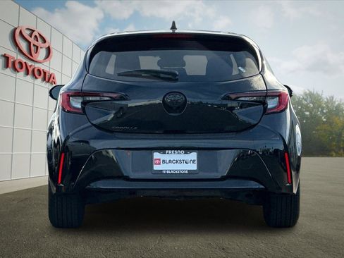 Certified 2025 Toyota Corolla Hatchback image 4