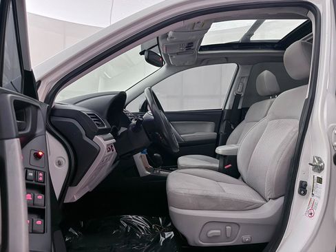 Used 2016 Subaru Forester 2.5i Premium w/ All-Weather Package image 18