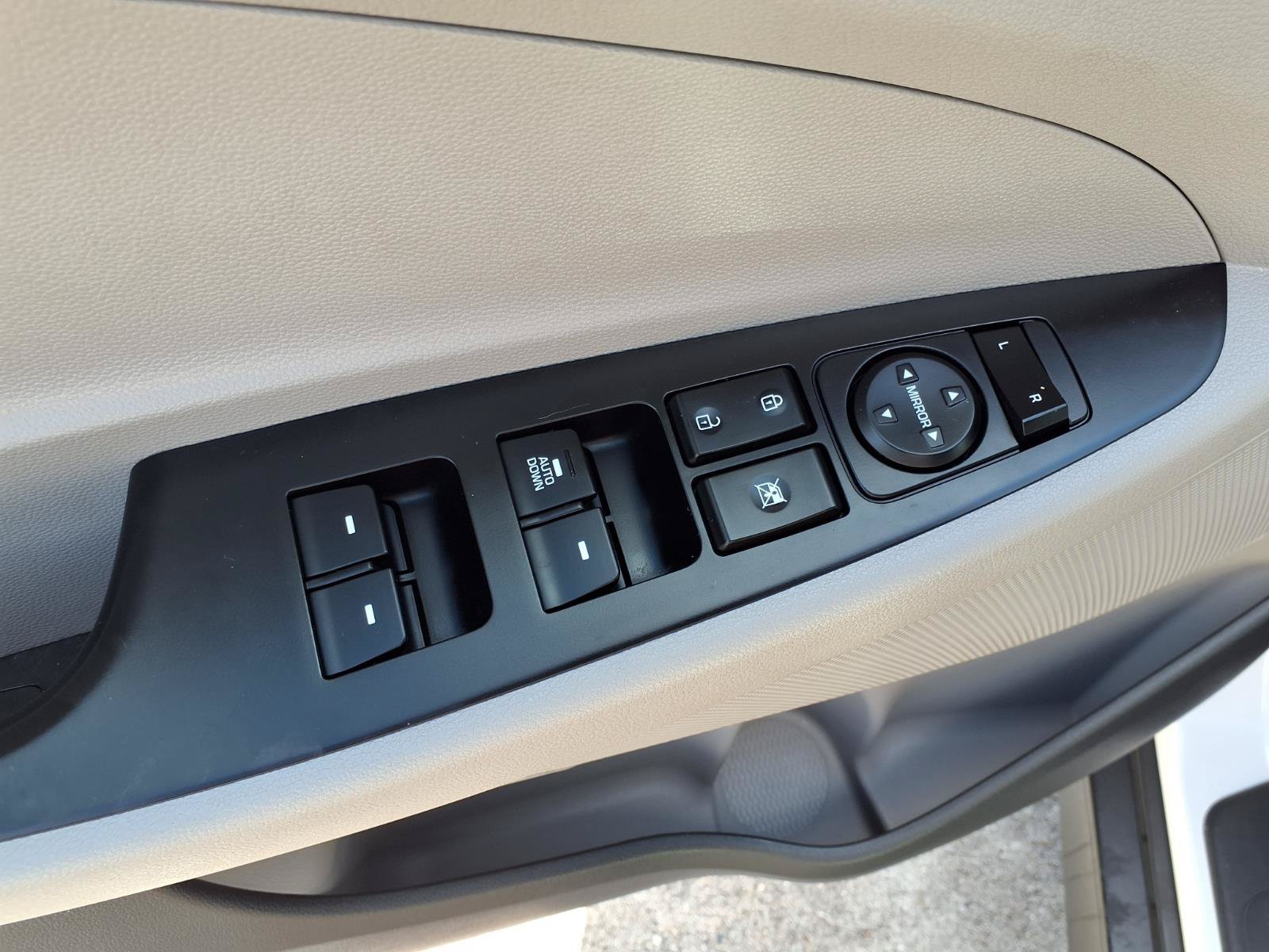 Used 2017 Hyundai Tucson SE FWD image 22