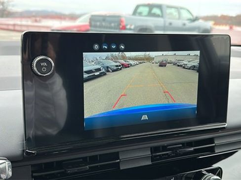 New 2025 Honda Prologue Touring image 17