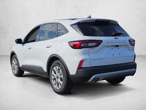 New 2026 Ford Escape Active w/ Cold Weather Package image 9