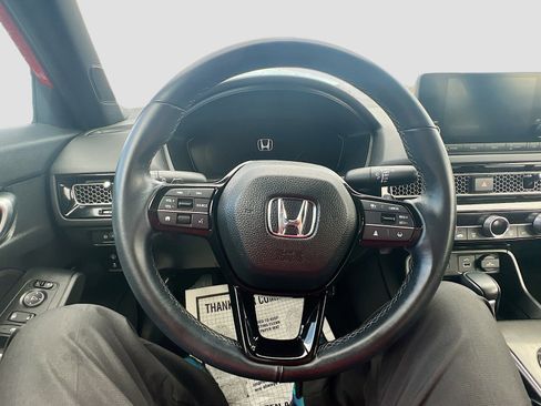 Used 2024 Honda Civic Sport image 11