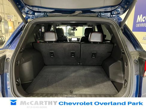 Used 2022 Chevrolet Equinox RS w/ RS Leather Package FWD image 31