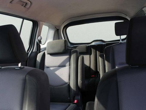 Used 2006 MAZDA MAZDA5 Touring FWD image 8