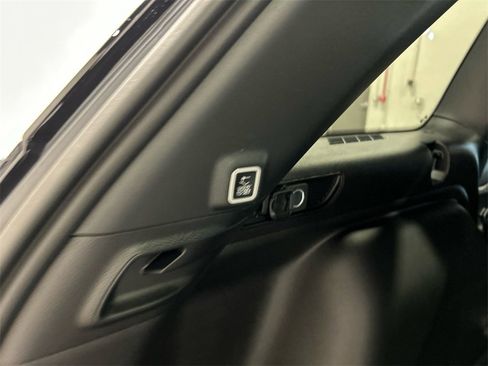 New 2025 Jeep Grand Cherokee Limited w/ Black Appearance Package image 34