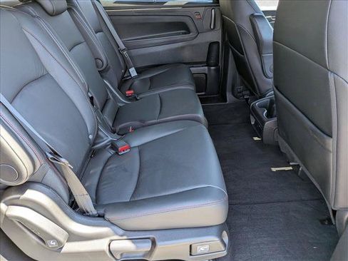 Certified 2025 Honda Odyssey Sport-L image 19