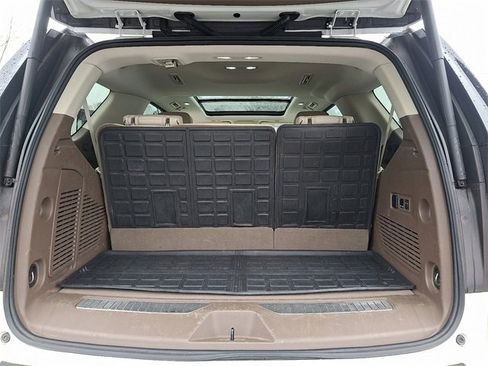 Used 2023 GMC Yukon Denali image 30