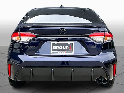 Used 2023 Toyota Corolla SE image 4