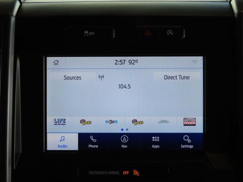 Used 2020 Ford F150 XLT w/ Equipment Group 302A Luxury AWD/4WD image 40