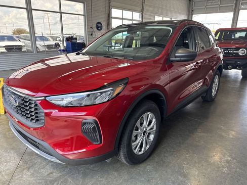 New 2025 Ford Escape Active w/ Cold Weather Package image 7