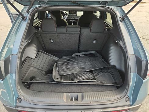 Certified 2025 Honda HR-V Sport image 28