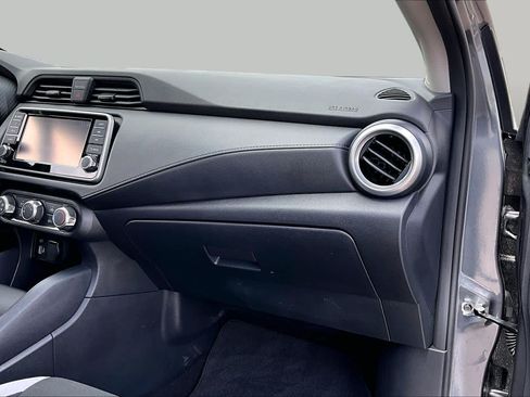 Used 2025 Nissan Versa S w/ Trunk Package FWD image 19