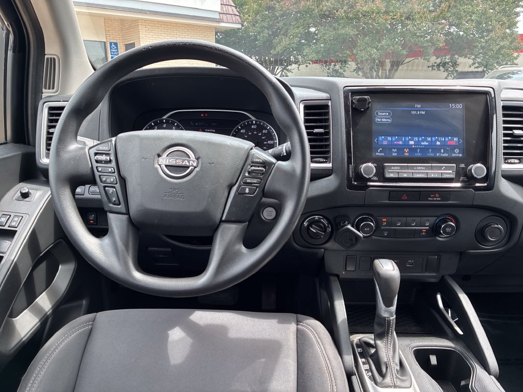 Used 2022 Nissan Frontier SV w/ Technology Package AWD/4WD image 20
