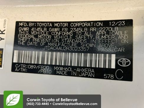 Used 2024 Toyota Prius LE image 28