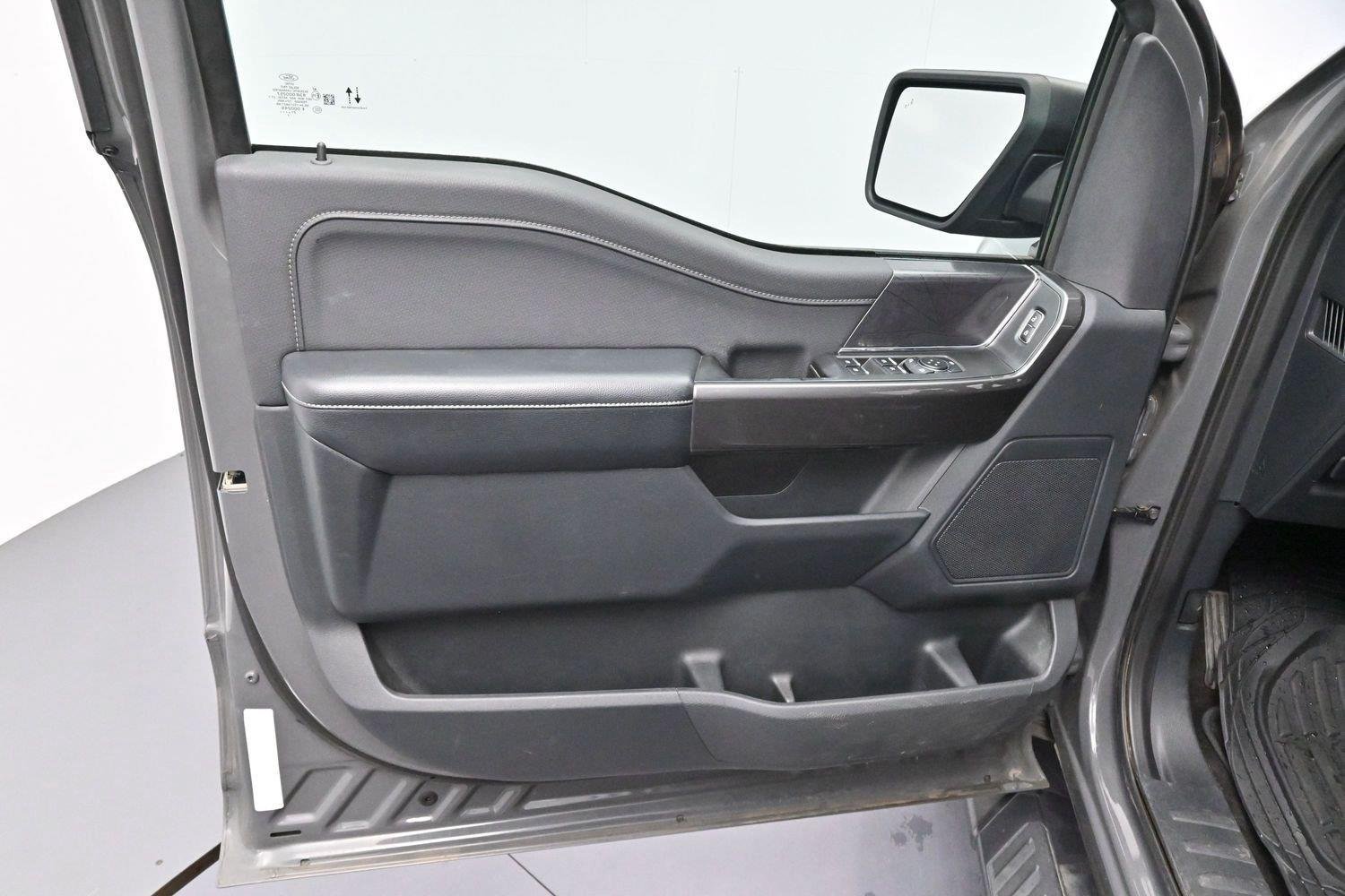 Used 2021 Ford F150 XLT w/ Equipment Group 302A High AWD/4WD image 9