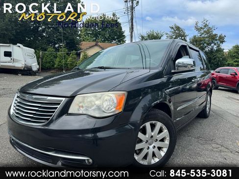 Used 2012 Chrysler Town & Country Touring-L w/ Entertainment Group #2 image 1