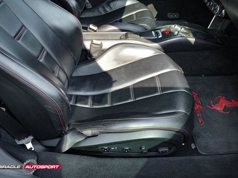 Used 2011 Ferrari 458 Italia Coupe RWD image 22