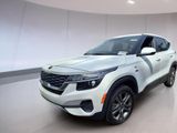 Used 2021 Kia Seltos LX image 2