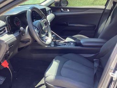 Used 2022 Kia K5 LXS FWD image 12