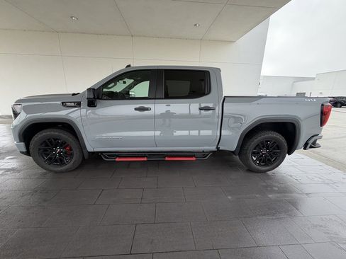 Used 2025 GMC Sierra 1500 Pro w/ Graphite Edition image 9