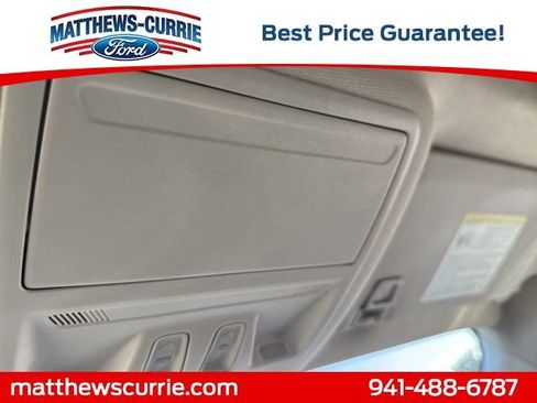 Certified 2020 Ford Escape Titanium w/ Titanium Premium Package 2.0 AWD/4WD image 23