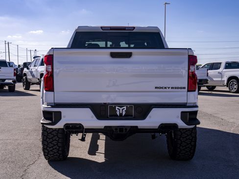 New 2025 Chevrolet Silverado 1500 RST image 8