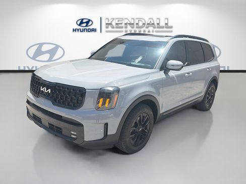 Used 2024 Kia Telluride SX Prestige X-Pro AWD/4WD image 3