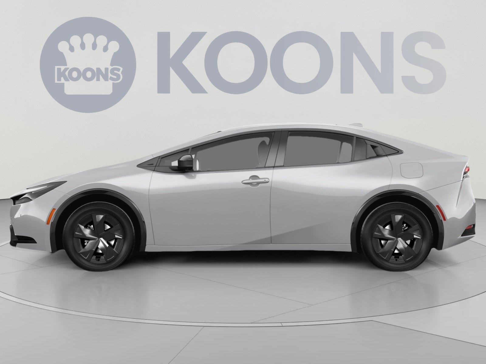 Used 2024 Toyota Prius LE AWD/4WD image 2