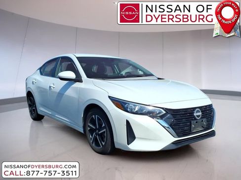 Used 2024 Nissan Sentra SV FWD image 1