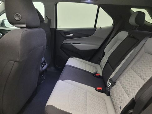 Used 2022 Chevrolet Equinox LT image 18